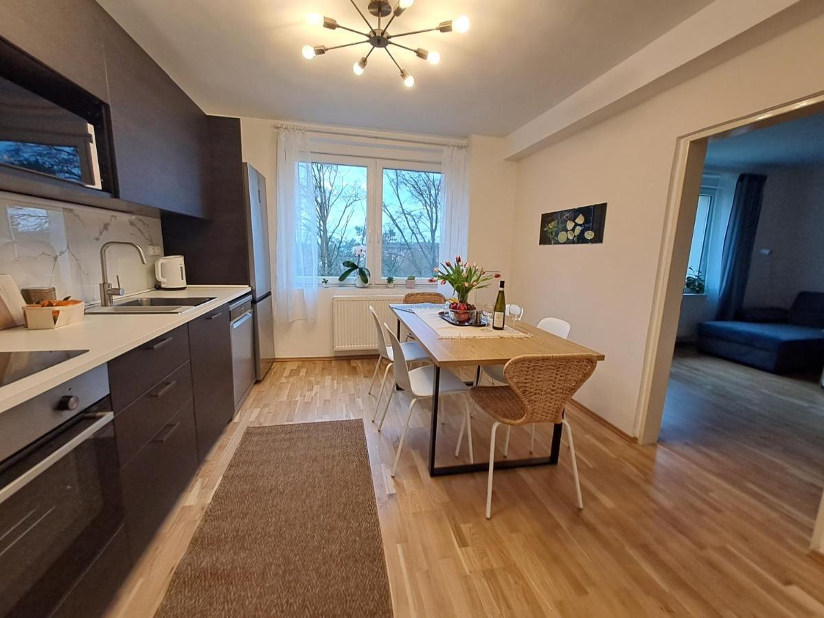 Apartmanovy Dum Se Zahradou V Klidne Casti Prahy Прага Экстерьер фото