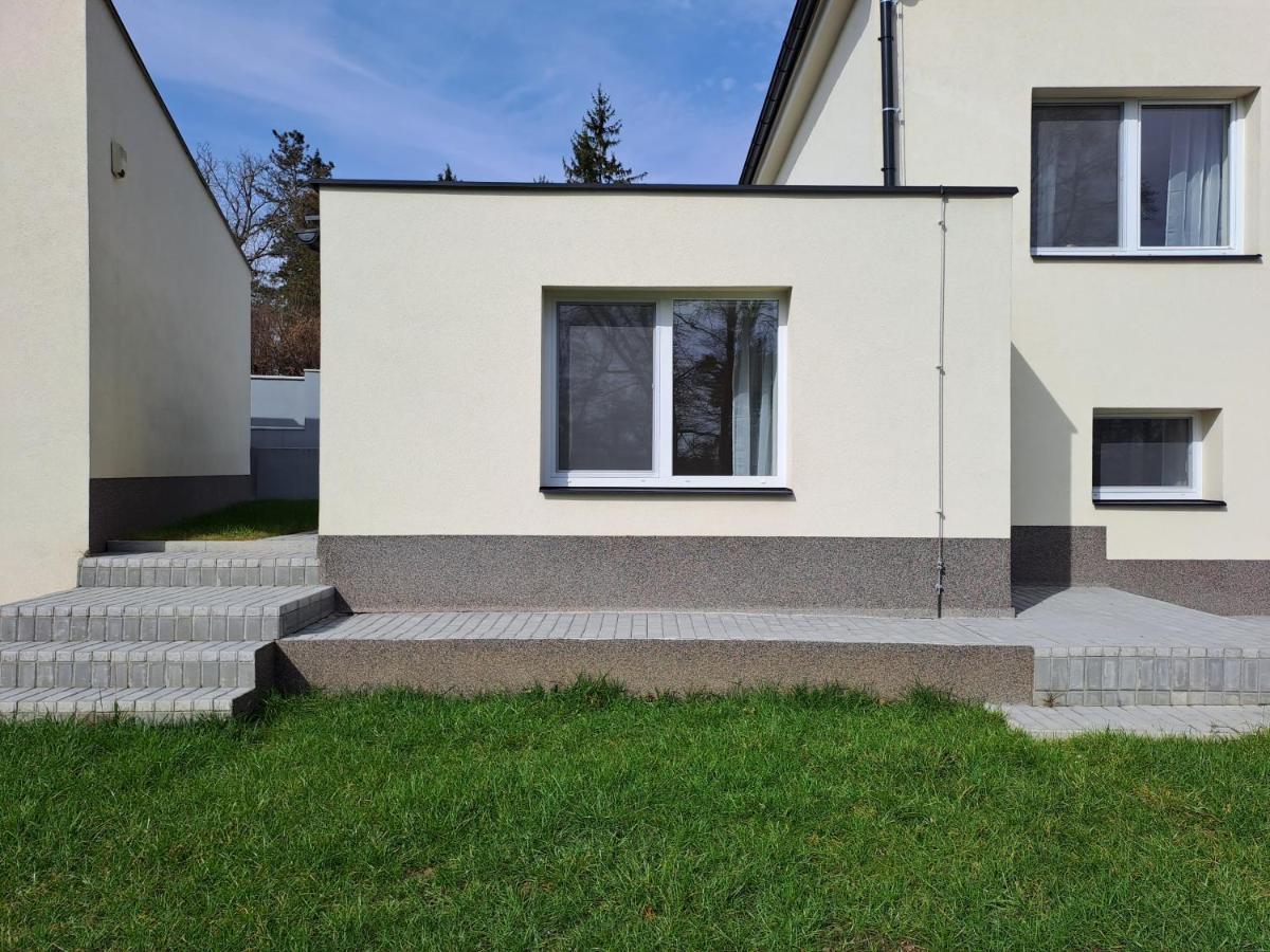 Apartmanovy Dum Se Zahradou V Klidne Casti Prahy Прага Экстерьер фото