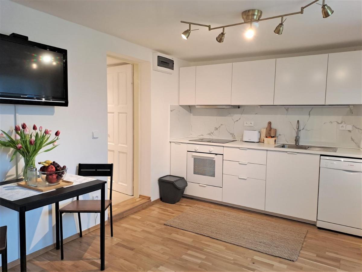 Apartmanovy Dum Se Zahradou V Klidne Casti Prahy Прага Экстерьер фото