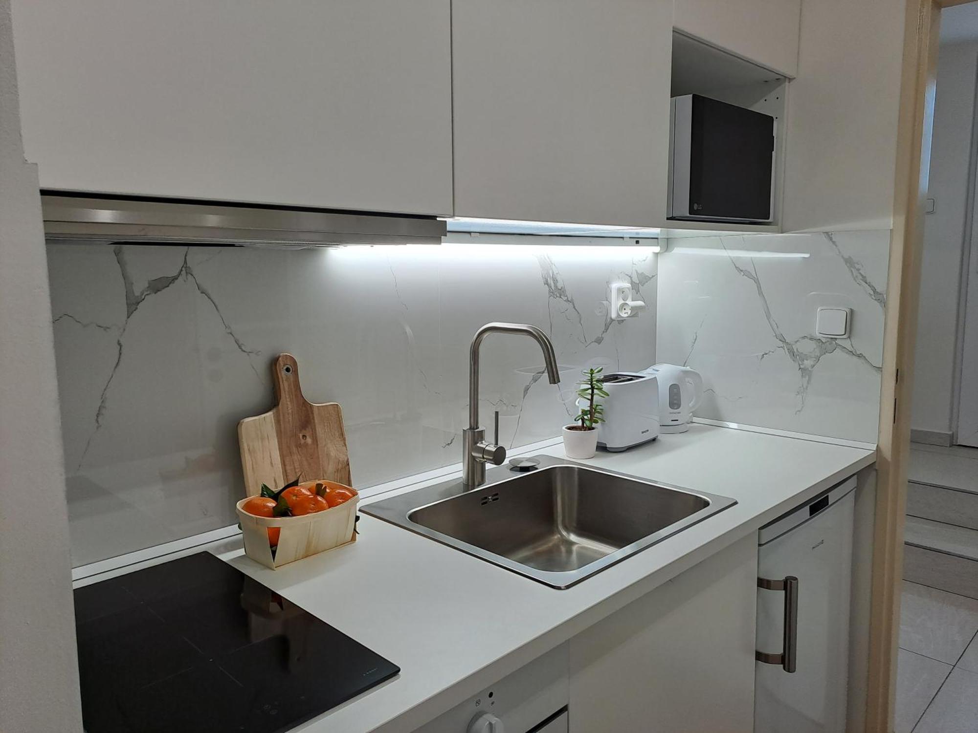 Apartmanovy Dum Se Zahradou V Klidne Casti Prahy Прага Экстерьер фото